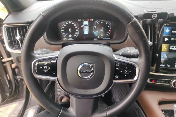Used Volvo S90 2021 B5 Zhiyuan Luxury Edition Steering Wheel