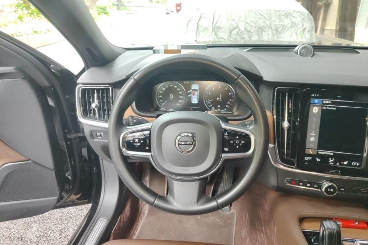 Used Volvo S90 2021 B5 Zhiyi Luxury Edition Steering Wheel