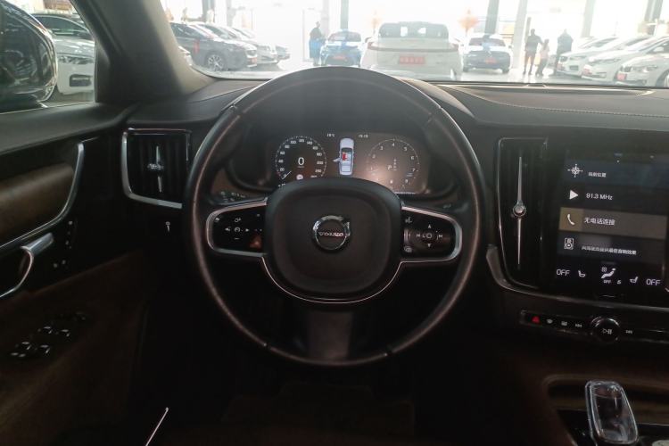 Used Volvo S90 2021 B5 Zhiyuan Luxury Edition Steering Wheel