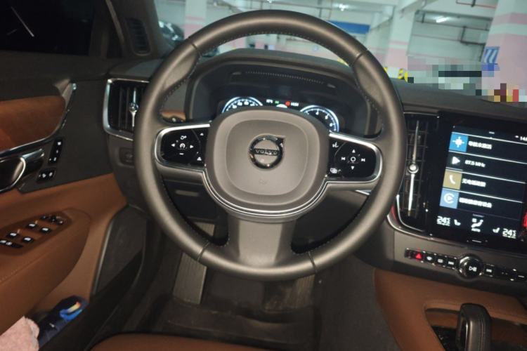Used Volvo S90 2021 B5 Zhiyi Luxury Edition Steering Wheel