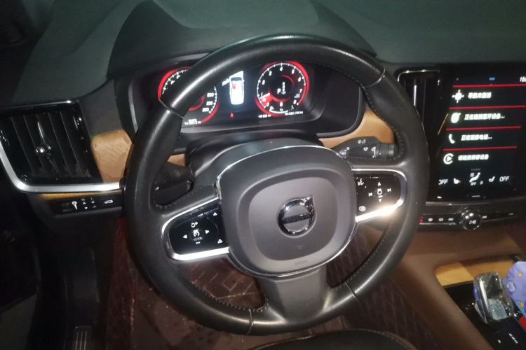 Used Volvo S90 2021 B5 Zhiyi Luxury Edition Steering Wheel