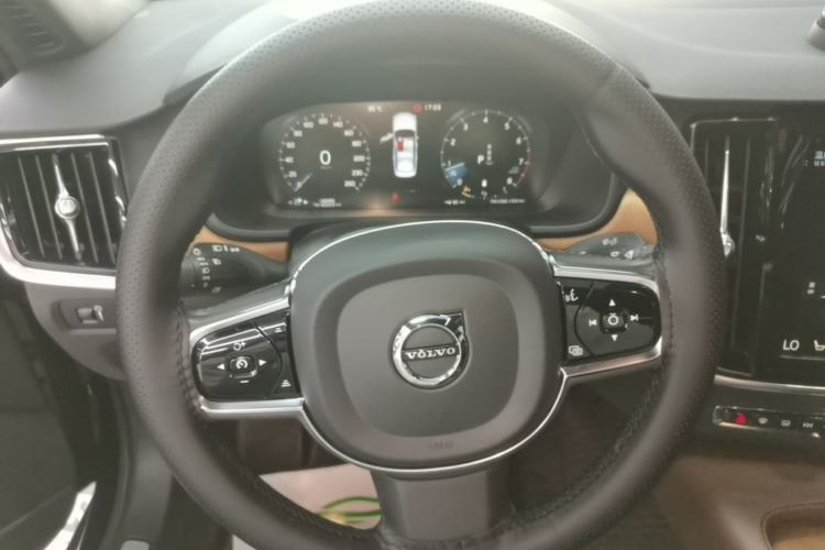 Used Volvo S90 2021 B5 Zhiyi Luxury Edition Steering Wheel