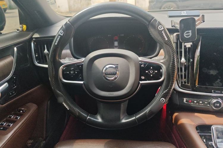 Used Volvo S90 2021 B5 Zhiyuan Luxury Edition Steering Wheel
