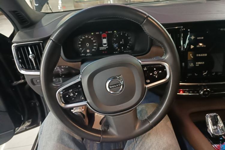 Used Volvo S90 2021 B5 Zhiyuan Luxury Edition Steering Wheel