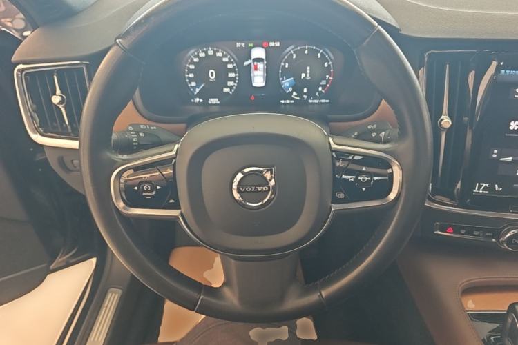 Used Volvo S90 2021 B5 Zhiyi Luxury Edition Steering Wheel