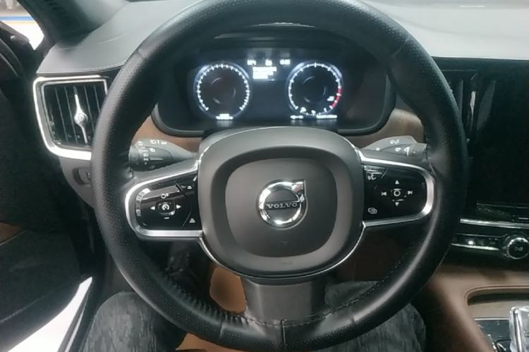Used Volvo S90 2021 B5 Zhiyuan Luxury Edition Steering Wheel