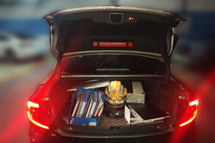 Used Volvo S90 2021 B5 Zhiyi Luxury Edition Trunk