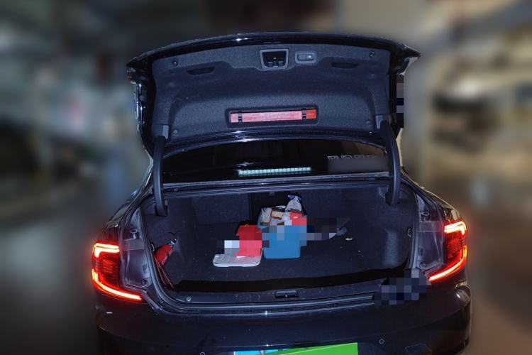 Used Volvo S90 2021 B5 Zhiyuan Luxury Edition Trunk