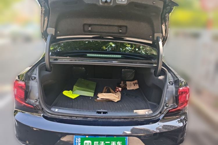 Used Volvo S90 2021 B5 Luxury Smart Edition Trunk