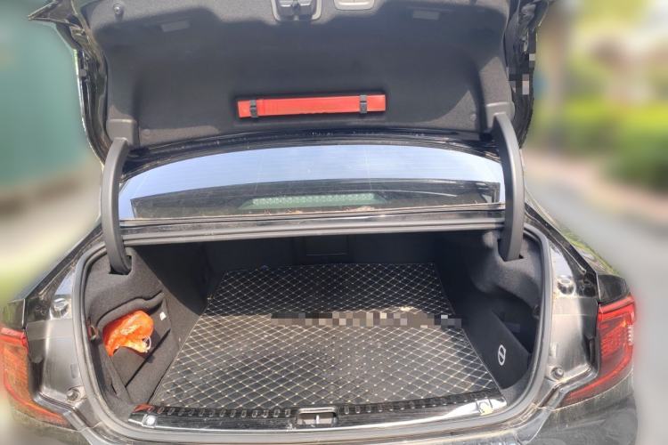 Used Volvo S90 2021 B5 Zhiyuan Luxury Edition Trunk