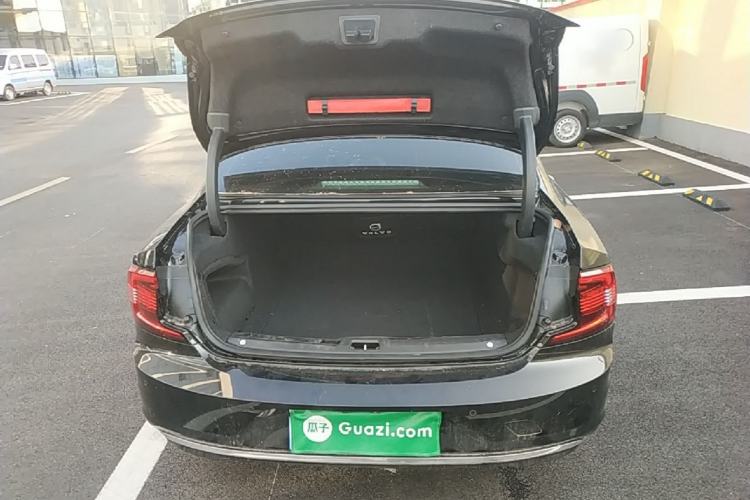 Used Volvo S90 2021 B5 Zhiyuan Luxury Edition Trunk