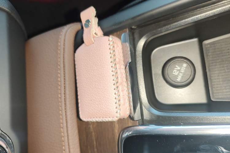 Used Volvo S90 2021 B5 Zhiyuan Luxury Edition Vehicle Key