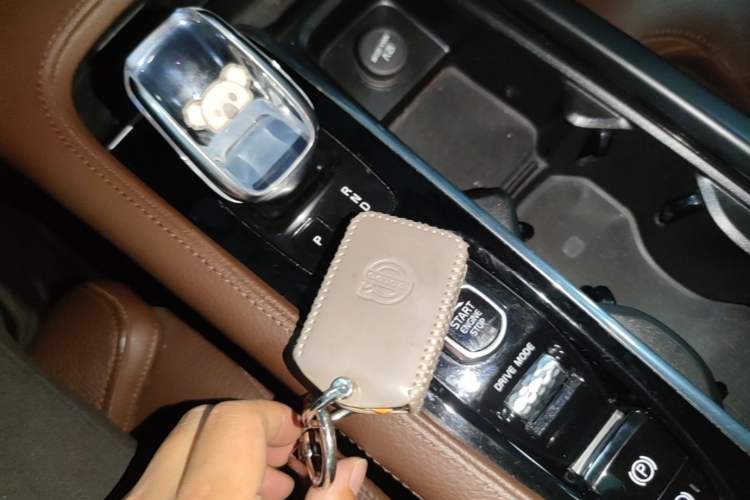 Used Volvo S90 2021 B5 Zhiyuan Luxury Edition Vehicle Key