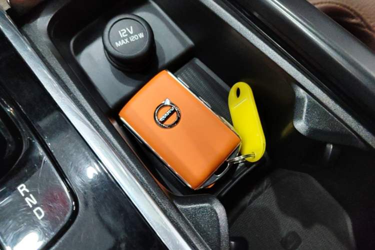Used Volvo S90 2021 B5 Zhiyuan Luxury Edition Vehicle Key