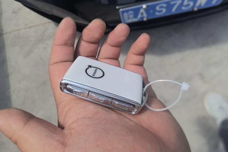 Used Volvo S90 2021 B5 Zhiyi Luxury Edition Vehicle Key