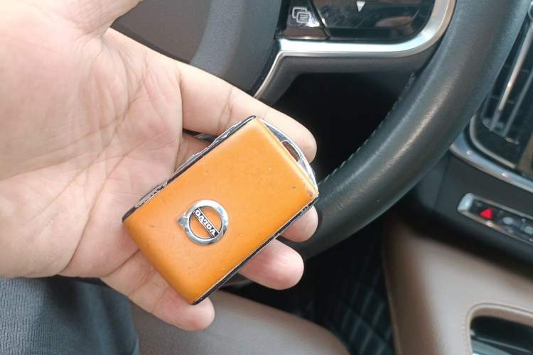 Used Volvo S90 2021 B5 Zhiyuan Luxury Edition Vehicle Key