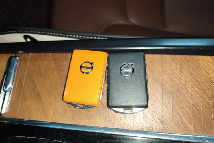 Used Volvo S90 2021 B5 Zhiyi Luxury Edition Vehicle Key