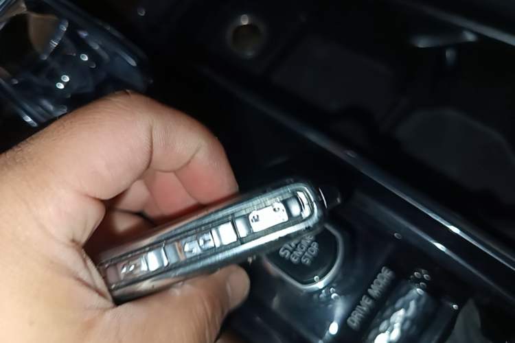 Used Volvo S90 2021 B5 Zhiyuan Luxury Edition Vehicle Key