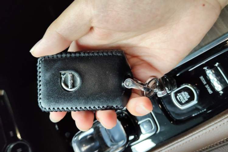 Used Volvo S90 2021 B5 Zhiyuan Luxury Edition Vehicle Key