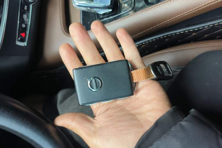 Used Volvo S90 2021 B5 Zhiyuan Luxury Edition Vehicle Key