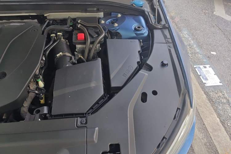 Used Volvo S90 2021 B5 Zhiyi Sport Edition Engine Bay Left