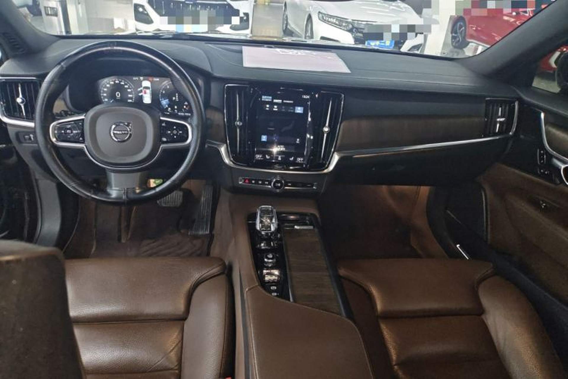 Used Volvo S90 2021 B5 Zhiyuan Luxury Edition Center Console