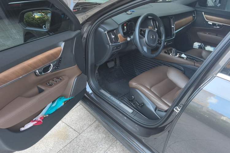 Used Volvo S90 2021 B5 Zhiyi Luxury Edition Driver Seat