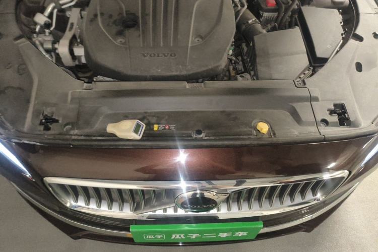 Used Volvo S90 2021 B5 Zhiyi Luxury Edition Engine Bay