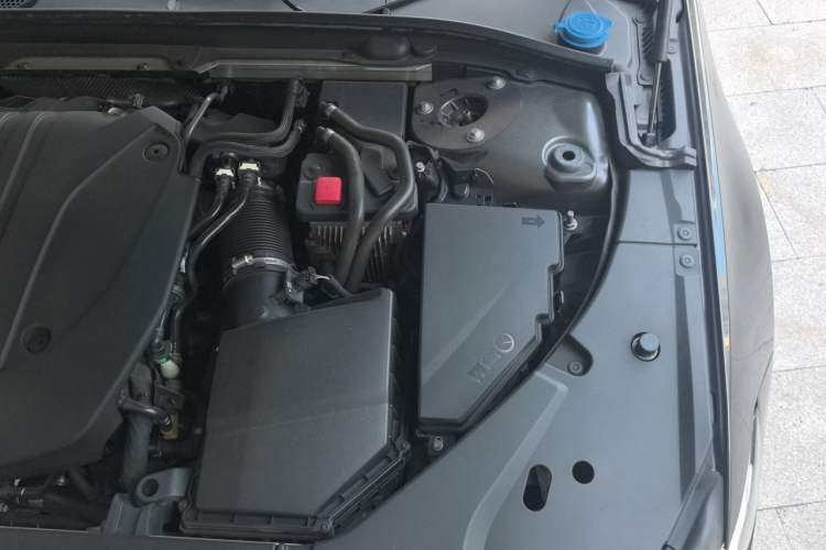Used Volvo S90 2021 B5 Zhiyi Luxury Edition Engine Bay Left