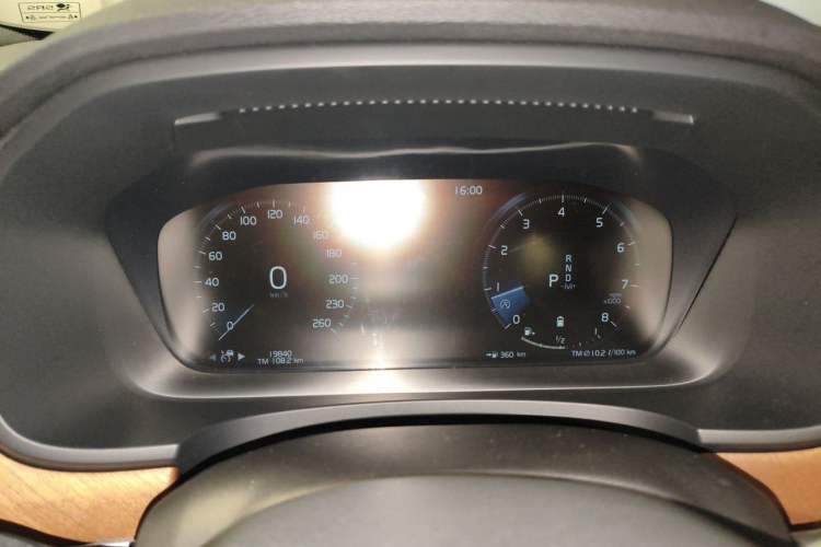Used Volvo S90 2021 B5 Zhiyi Luxury Edition Instrument Cluster