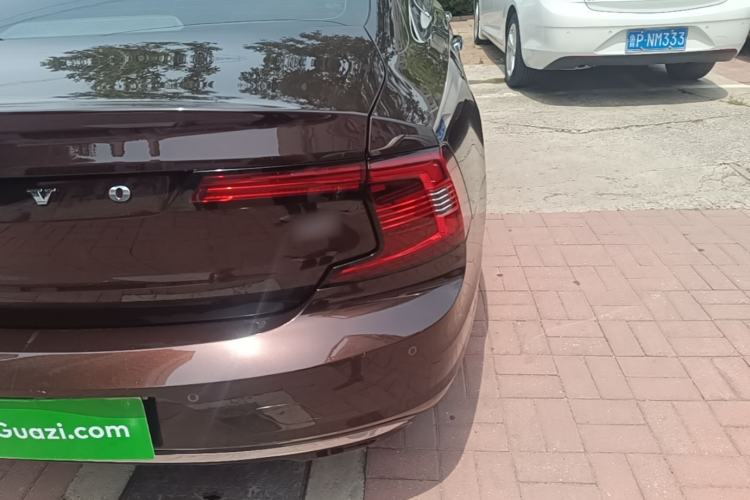 Used Volvo S90 2021 B5 Zhiyuan Luxury Edition Right Rear Taillight