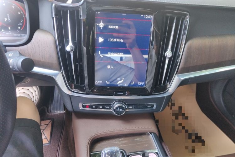 Used Volvo S90 2021 B5 Zhiyuan Luxury Edition Audio And AC Panel