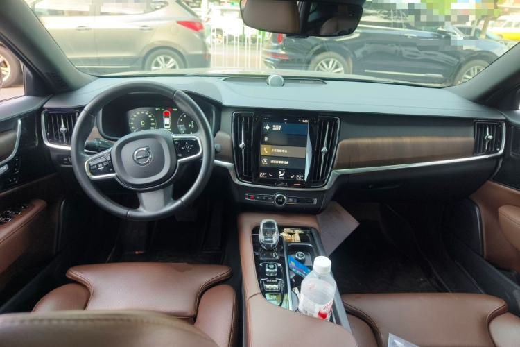 Used Volvo S90 2021 B5 Zhiyi Luxury Edition Center Console