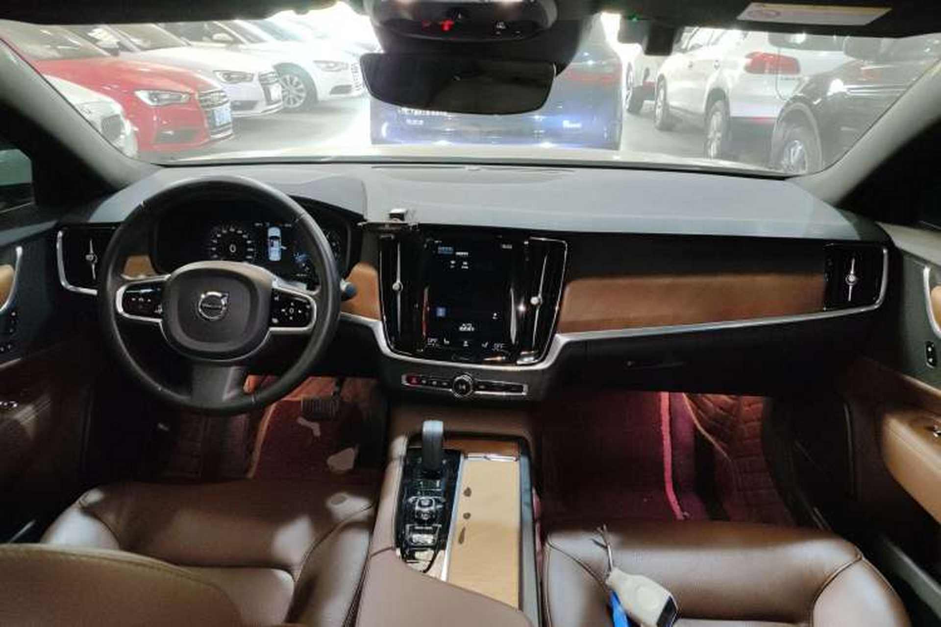 Used Volvo S90 2021 B5 Zhiyi Luxury Edition Center Console