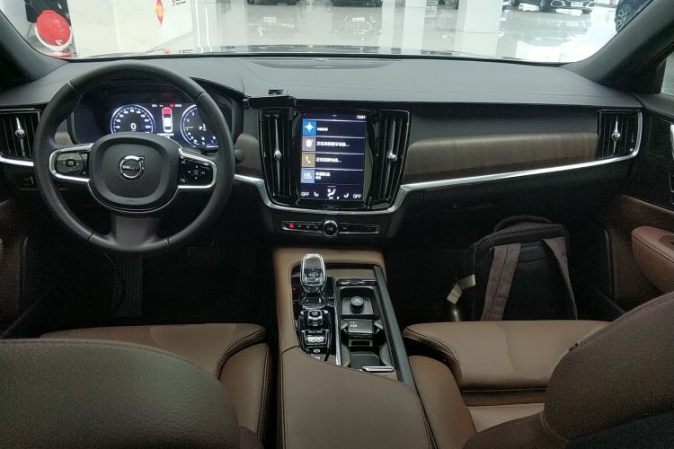 Used Volvo S90 2021 B5 Zhiyuan Luxury Edition Center Console