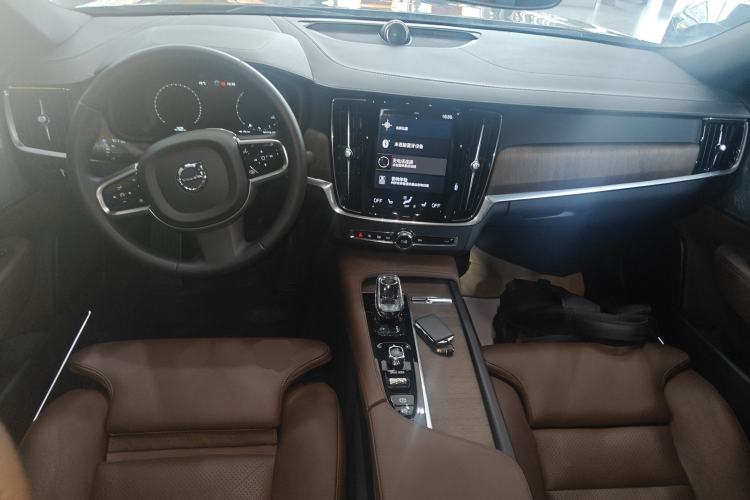 Used Volvo S90 2021 B5 Zhiyuan Luxury Edition Center Console