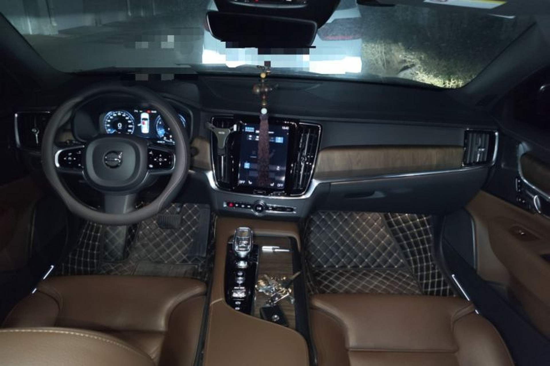 Used Volvo S90 2021 B5 Zhiyuan Luxury Edition Center Console
