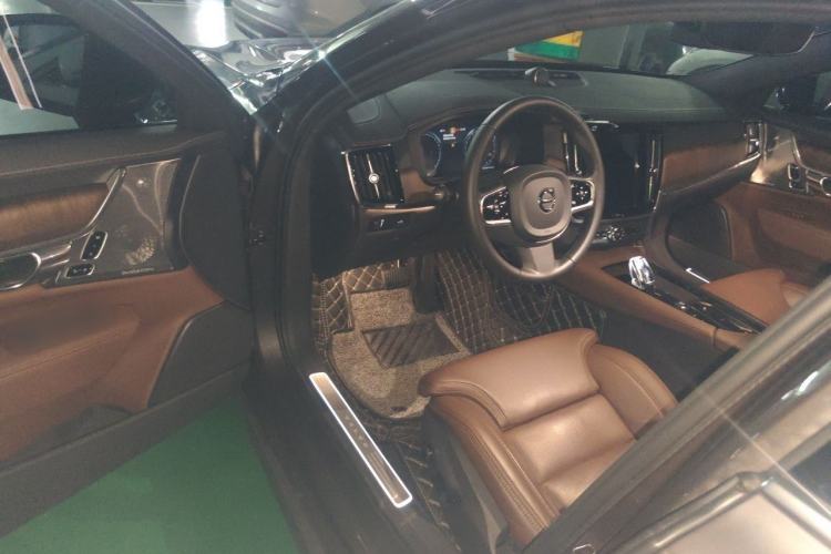 Used Volvo S90 2021 B5 Luxury Smart Edition Driver Seat
