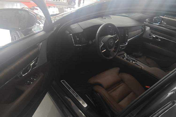 Used Volvo S90 2021 B5 Zhiyuan Luxury Edition Driver Seat