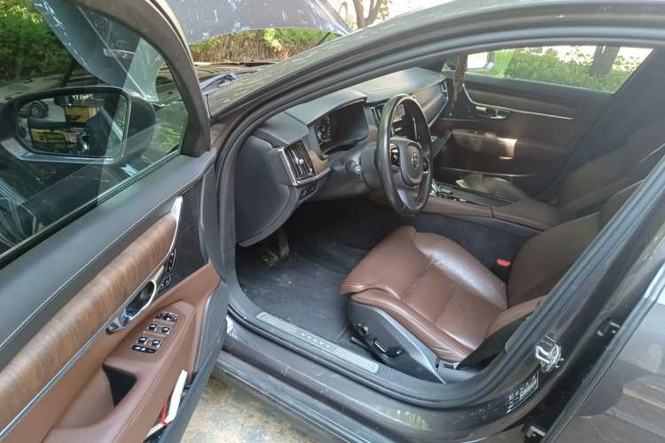 Used Volvo S90 2021 B5 Zhiyuan Luxury Edition Driver Seat