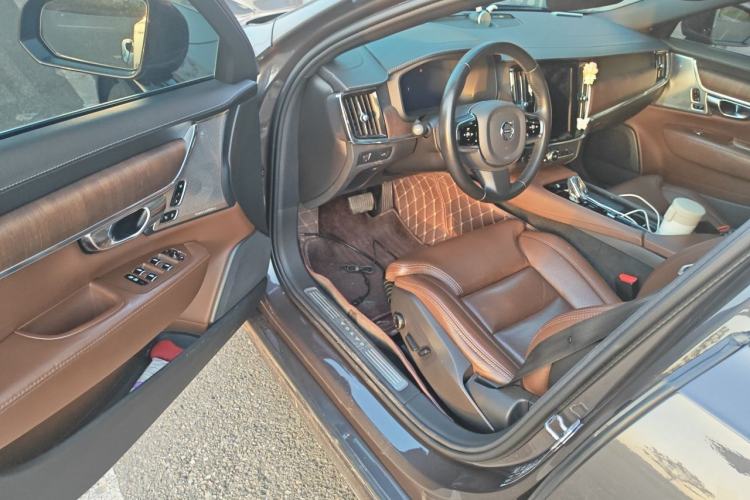 Used Volvo S90 2021 B5 Luxury Smart Edition Driver Seat