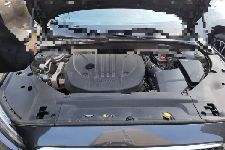 Used Volvo S90 2021 B5 Zhiyi Luxury Edition Engine Bay