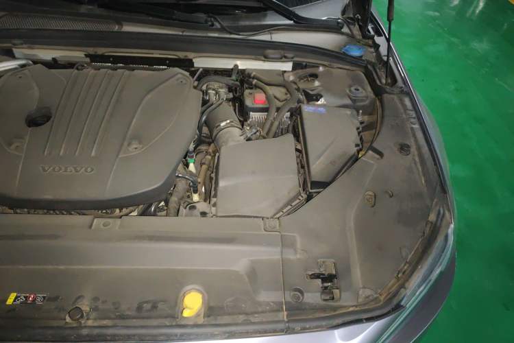 Used Volvo S90 2021 B5 Zhiyuan Luxury Edition Engine Bay Left