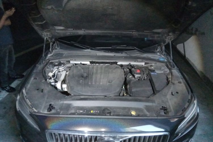 Used Volvo S90 2021 B5 Zhiyuan Luxury Edition Engine Bay