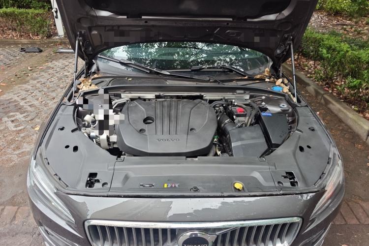 Used Volvo S90 2021 B5 Zhiyuan Luxury Edition Engine Bay