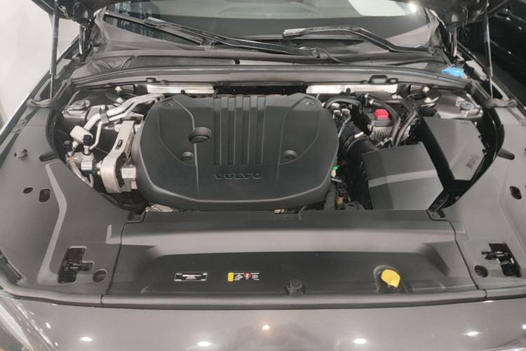 Used Volvo S90 2021 B5 Zhiyuan Luxury Edition Engine Bay