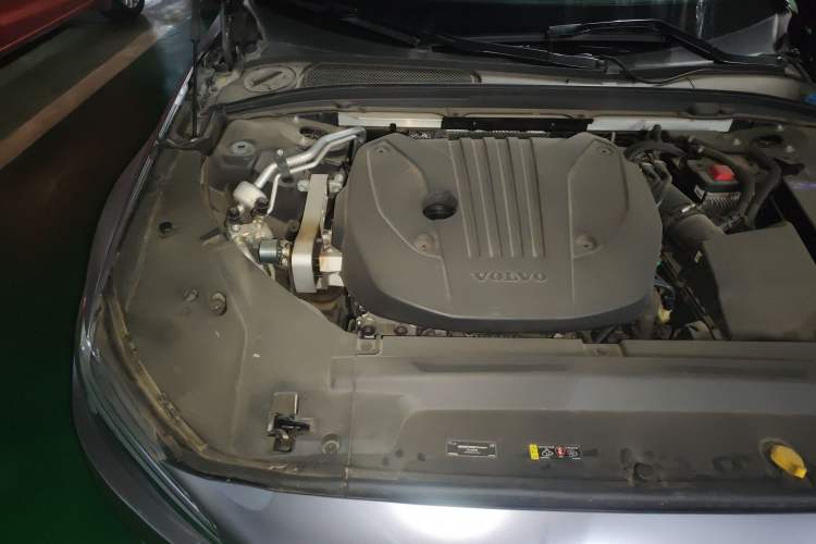 Used Volvo S90 2021 B5 Zhiyuan Luxury Edition Engine Bay Right