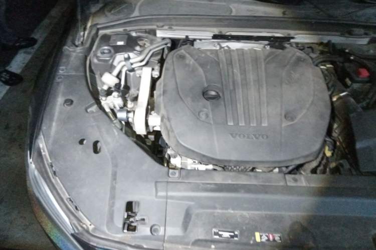 Used Volvo S90 2021 B5 Zhiyuan Luxury Edition Engine Bay Right