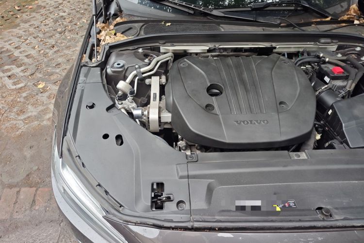 Used Volvo S90 2021 B5 Zhiyuan Luxury Edition Engine Bay Right