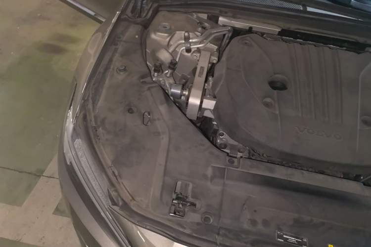 Used Volvo S90 2021 B5 Zhiyuan Luxury Edition Engine Bay Right